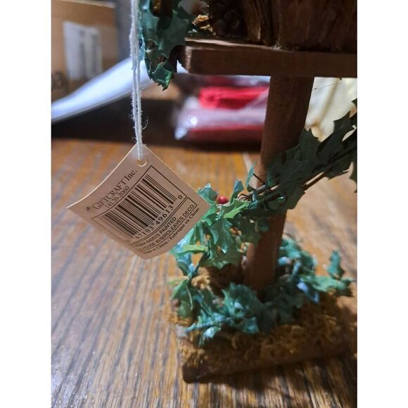 Vintage New Giftcraft Farmhouse Rustic Christmas Holiday Bird House Red Bird - Picture 7 of 10